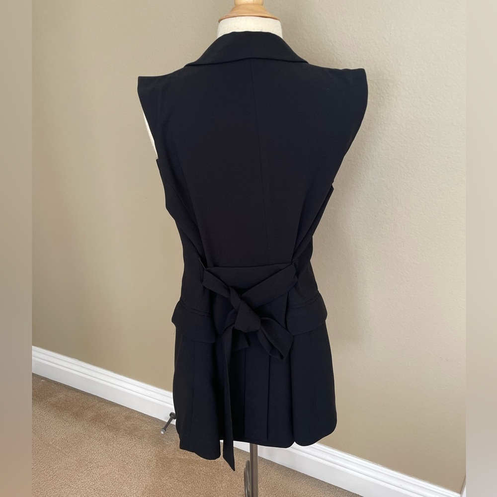 Zara Woman sleeveless belted tailored vest - Small